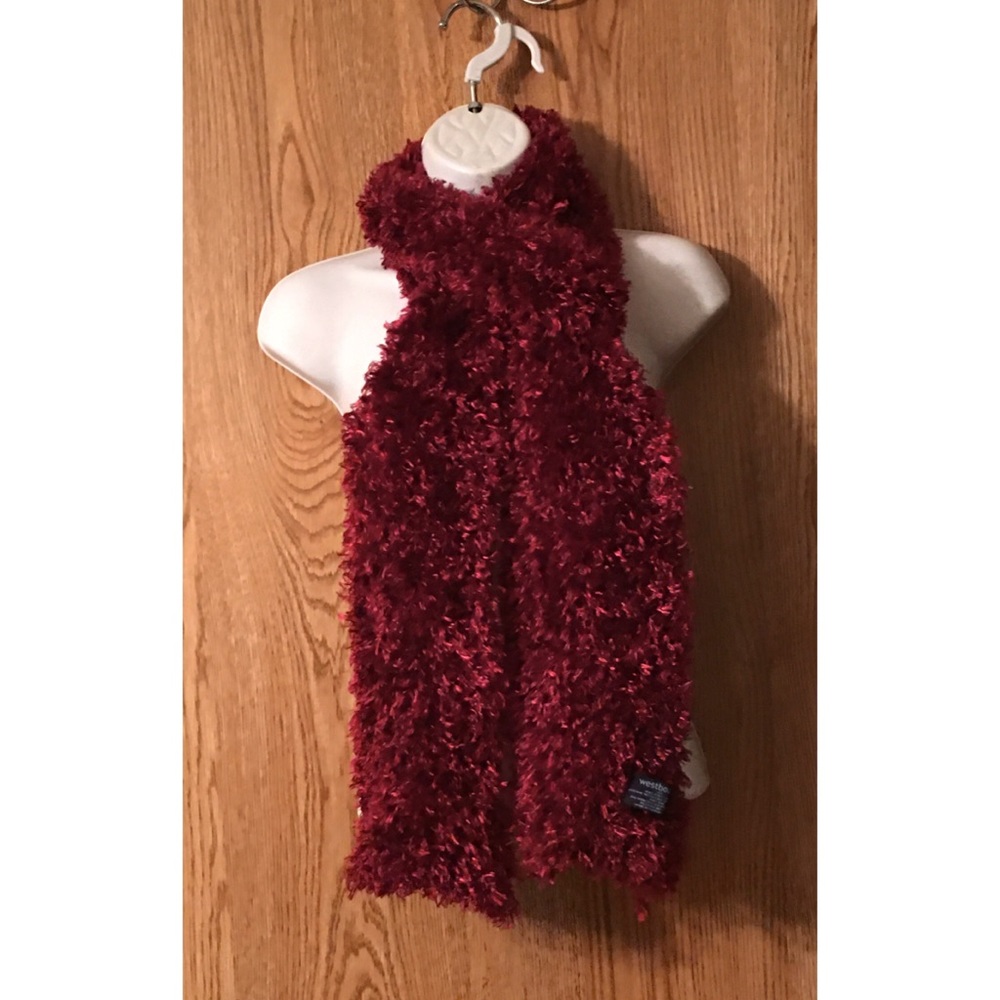 Eyelash Knit Neck scarf Burgundy Red really long